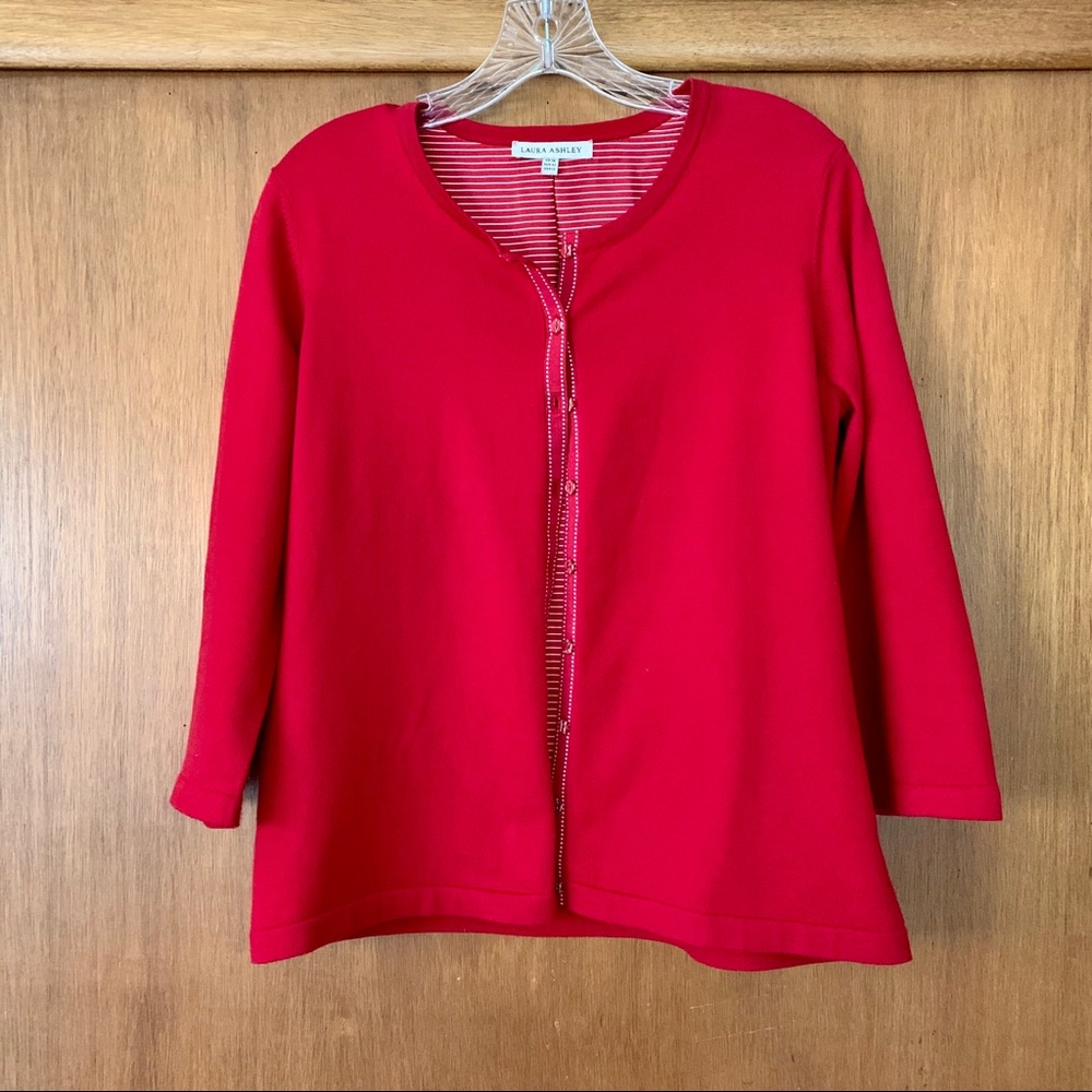 Laura Ashley 3/4 sleeve sweater